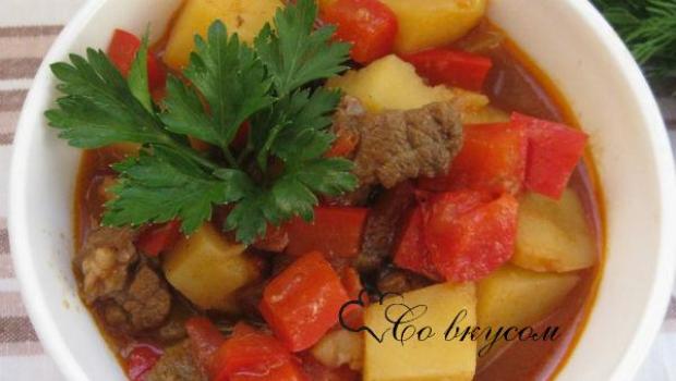 Hungarian beef goulash - classic recipe