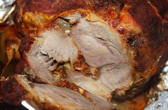 Mâncăruri cu umăr de porc: rețete pas cu pas cu fotografii pentru gătit ușor - Rețete 