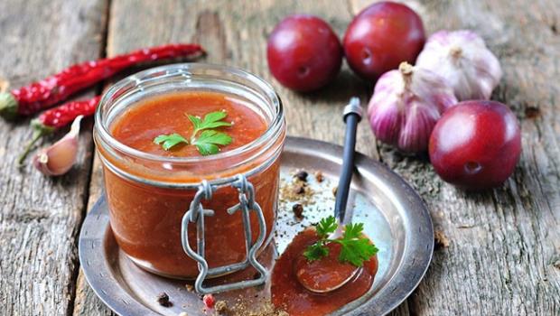 Plum sauce - five delicious recipes for the winter