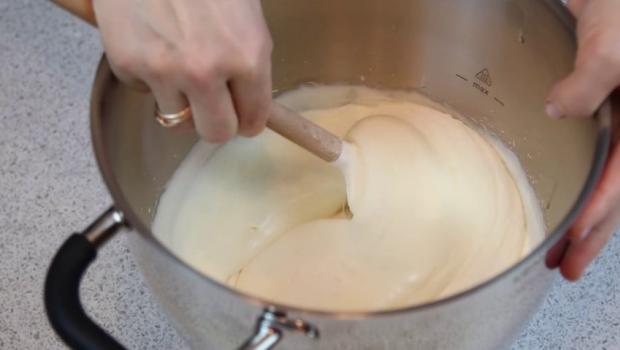 Как приготовить торт «Чародейка»: пошаговый рецепт Торт чародейка приготовить в домашних условиях