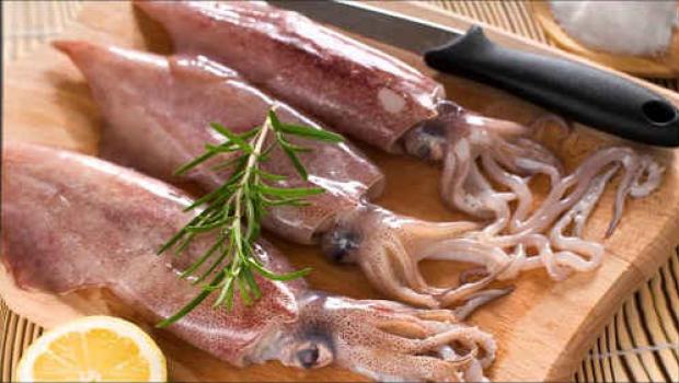 Ako a ako dlho variť chobotnicu, aby nebola tvrdá a bez chuti